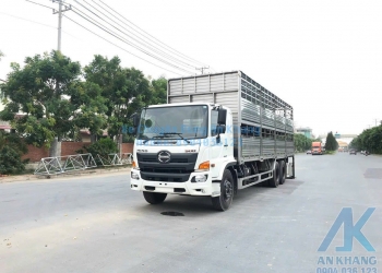 Xe chở gia súc - gia cầm 15 tấn hino 2024