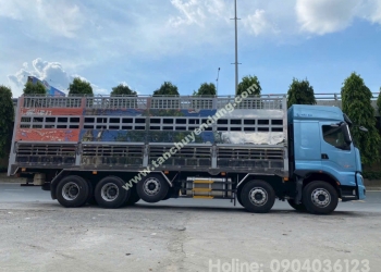 xe chở heo chenglong 5 chân 2024